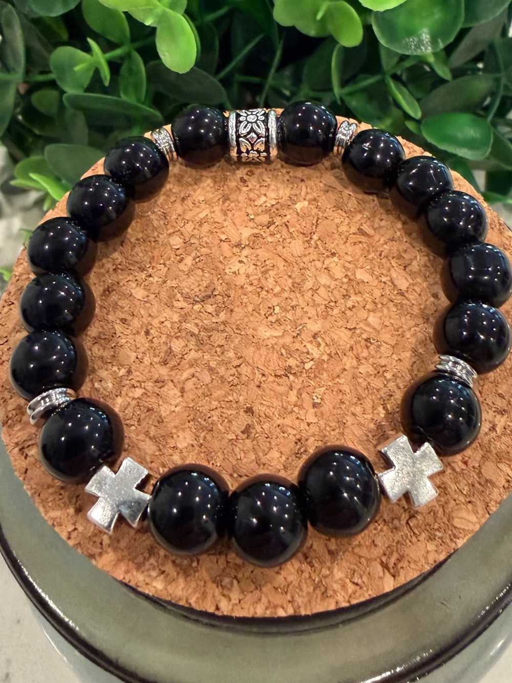 NWOT - Natural Black & Onyx Men's
Stretch Bracelet